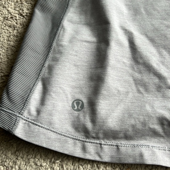 Lululemon women’s striped grey and pink striped tank top - Picture 2 of 3